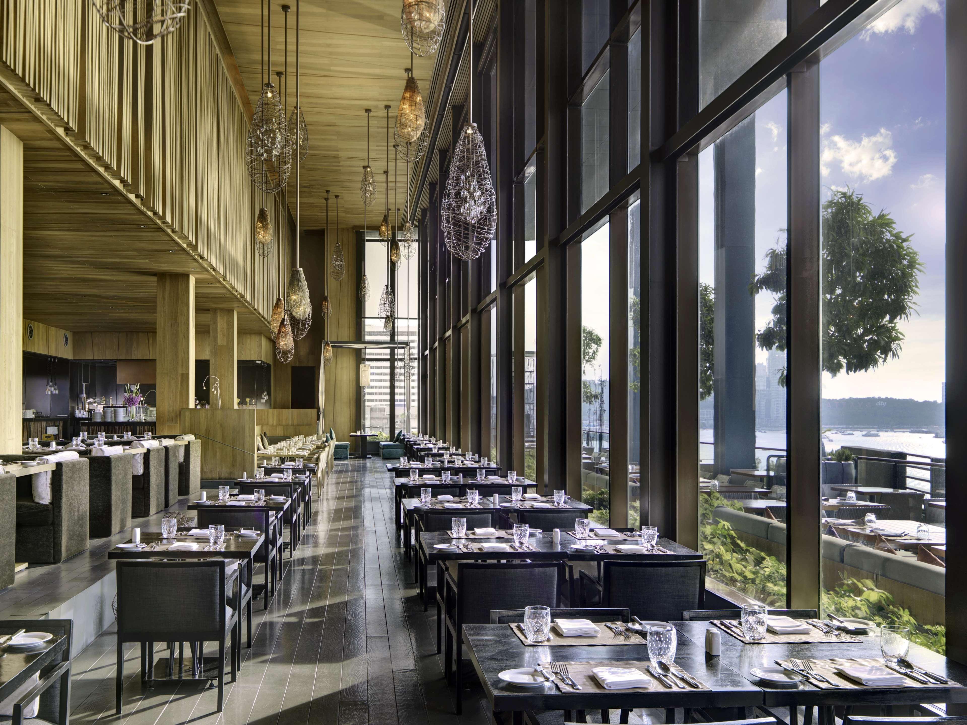 Отель Hilton Паттайя Экстерьер фото The restaurant