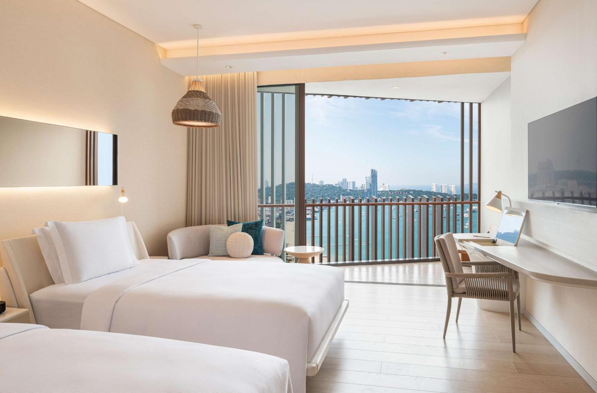 Отель Hilton Паттайя Экстерьер фото Deluxe Room